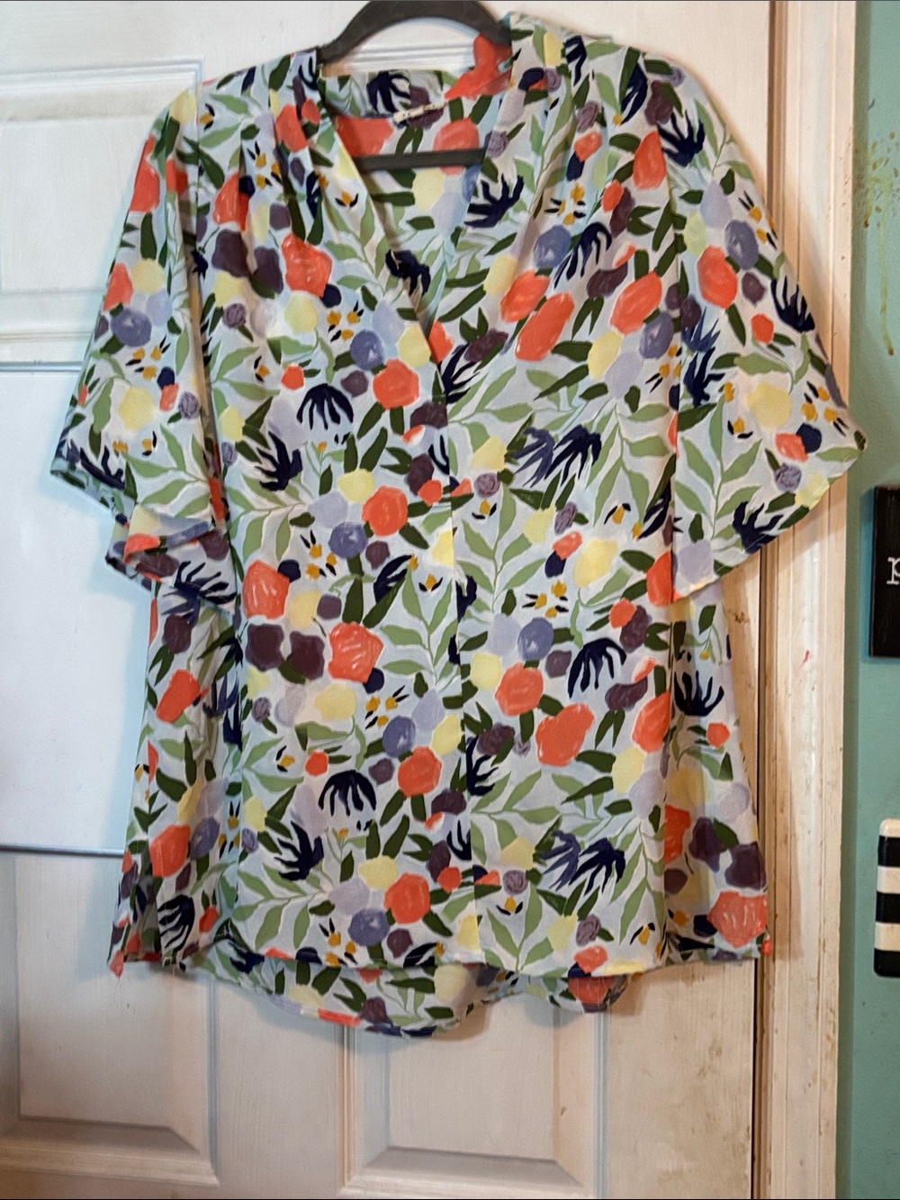 JODIFL Floral V-Neck Short Sleeve Blouse in Coral, Purple, Yellow and Green L.